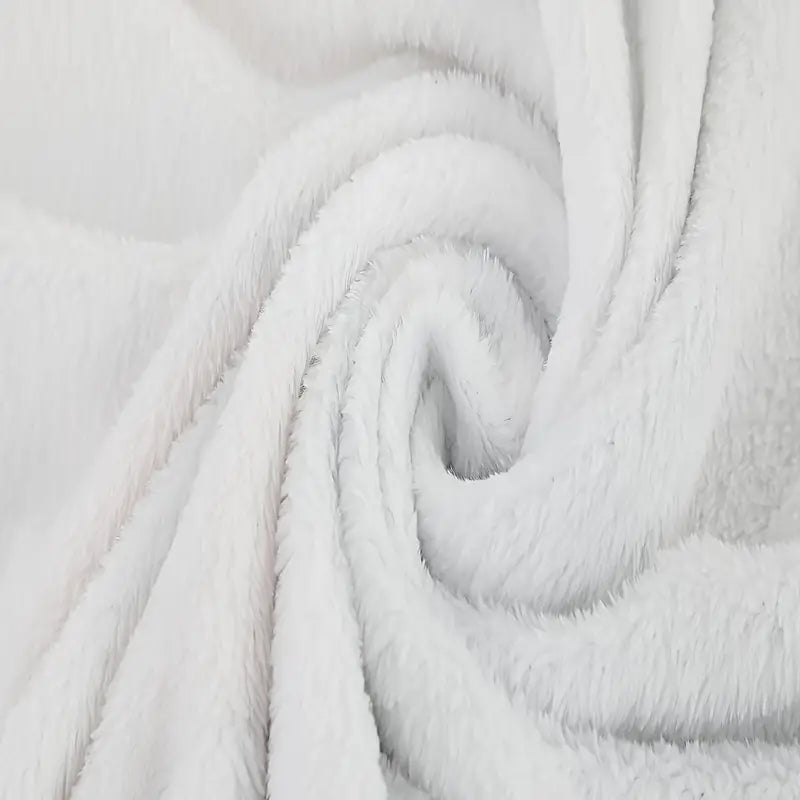 DaughterSnug – Flannel Blanket for Her | Ultra-Soft Polyester | Mother's Day Gift of Warmth & Love