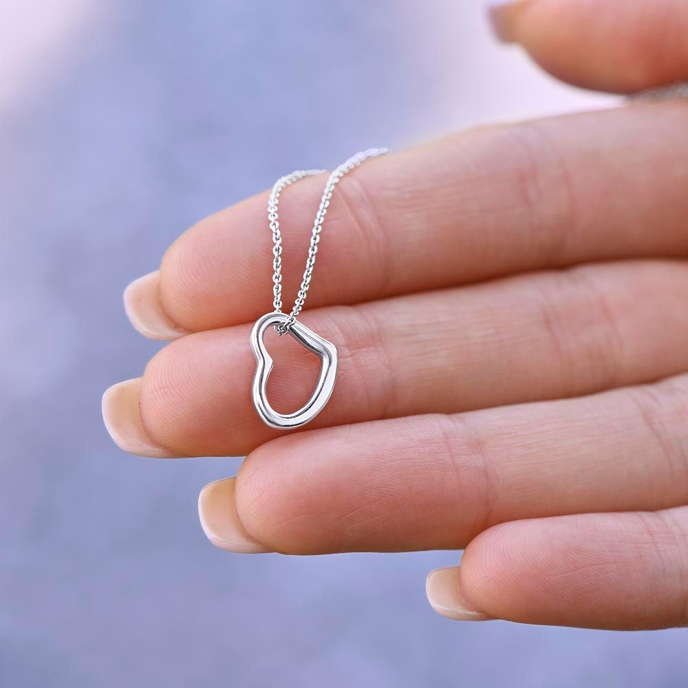 Delicate heart necklace, a personalized gift from Dad to his daughter